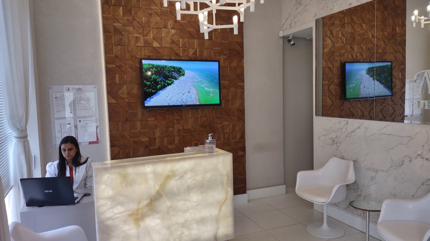 Recepção da Clínica Maeda Dermatologia